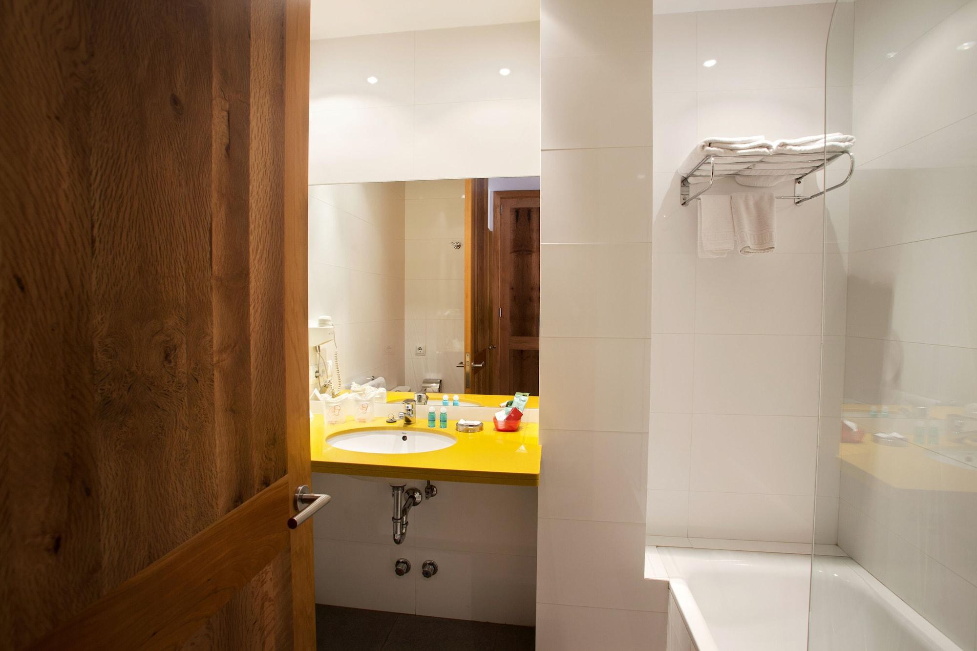 L'Host Boutique Rooms Польенса Экстерьер фото